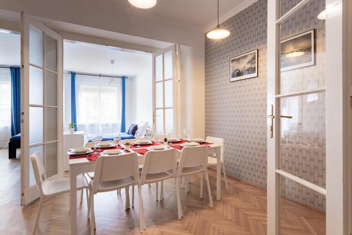 Home Away From Home In The Center Βουδαπέστη Εξωτερικό φωτογραφία